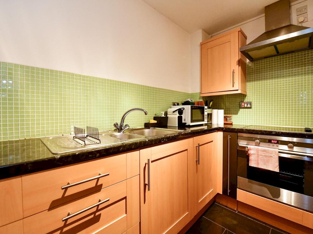 Pass The Keys Cosy 2 Bed Apartment With Parking Cardiff Esterno foto